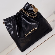 Chanel Shopping Bag